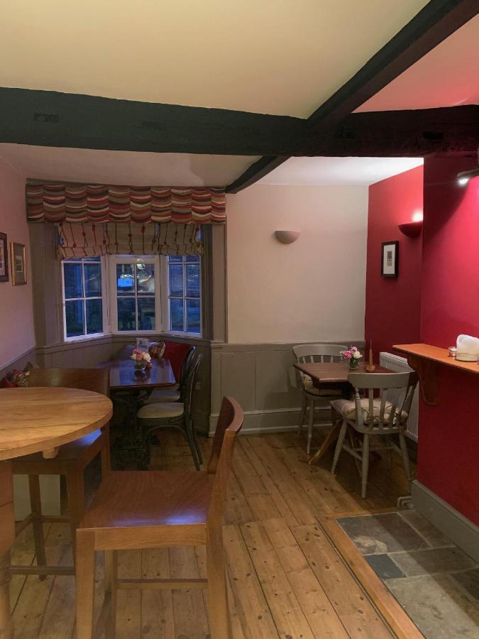 The White Hart Inn Ньюбери Экстерьер фото