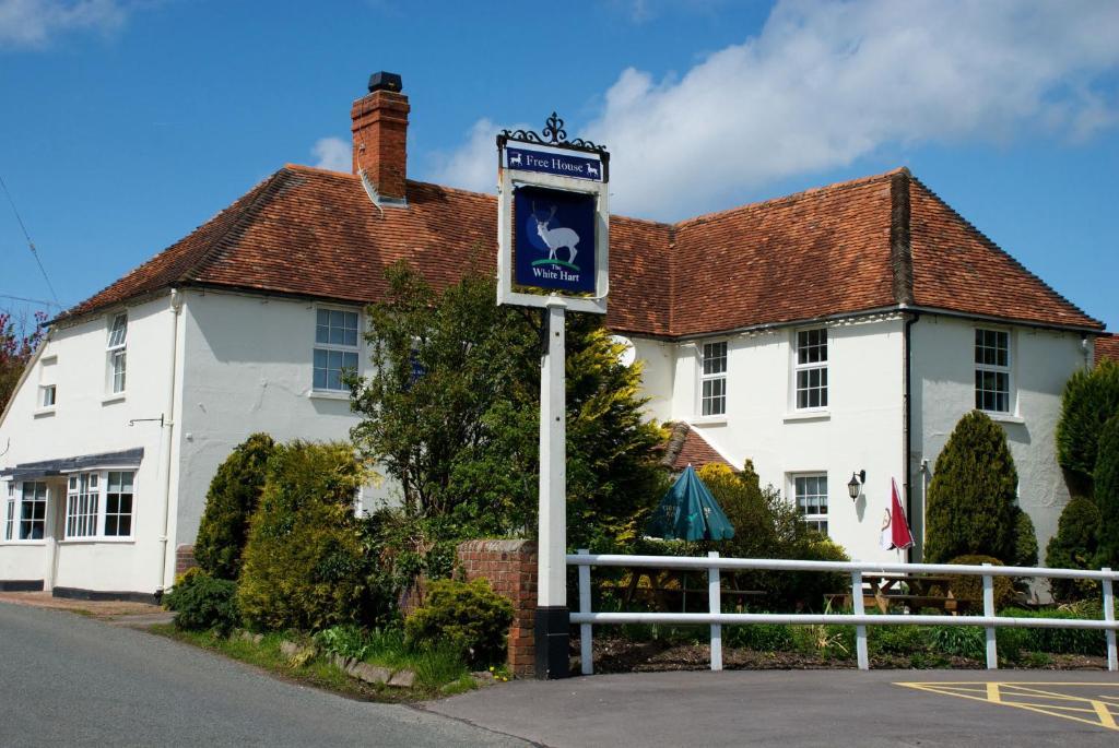 The White Hart Inn Ньюбери Экстерьер фото